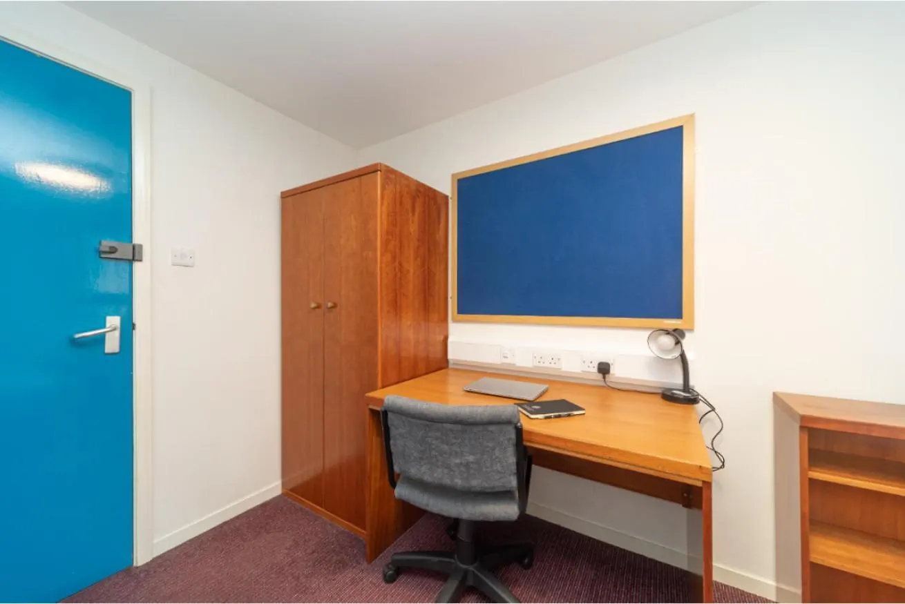 Appartement Joivy Affordable 3,4,5 And 12 Bed Private Flats Next To Royal Mile (Adults Only) à Édimbourg Royaume-Uni