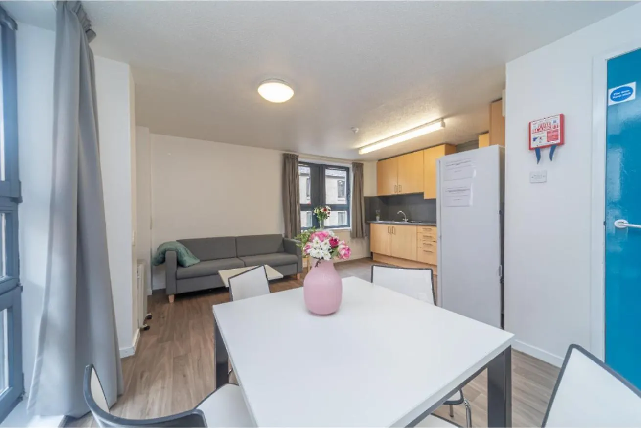 Appartement Joivy Affordable 3,4,5 And 12 Bed Private Flats Next To Royal Mile (Adults Only) à Édimbourg