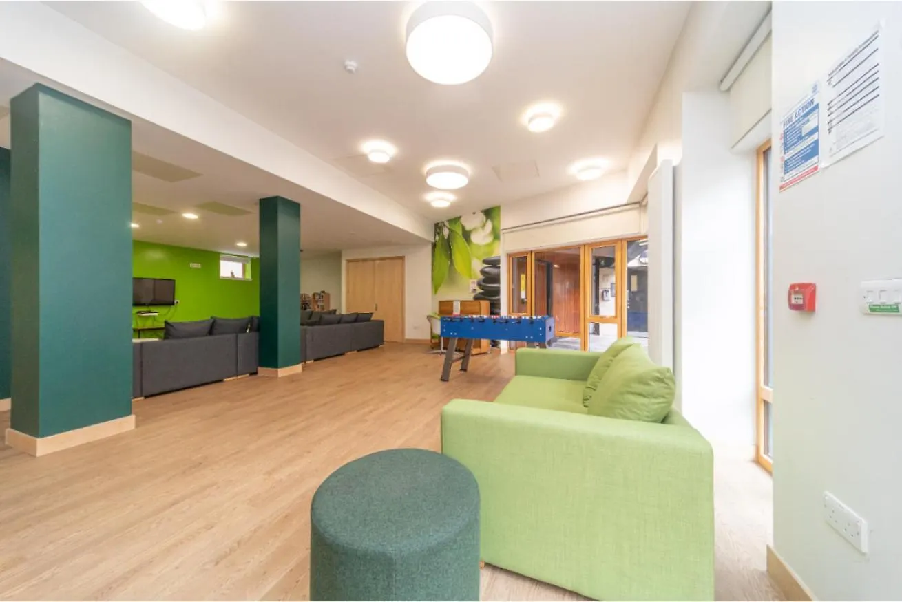 דירות אדינבורו Joivy Affordable 3,4,5 And 12 Bed Private Flats Next To Royal Mile (Adults Only) בריטניה