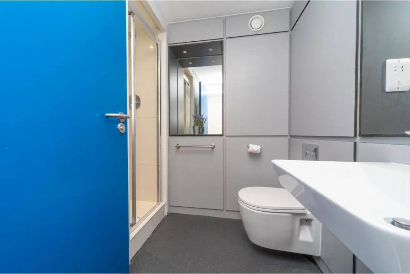 דירות אדינבורו Joivy Affordable 3,4,5 And 12 Bed Private Flats Next To Royal Mile (Adults Only)